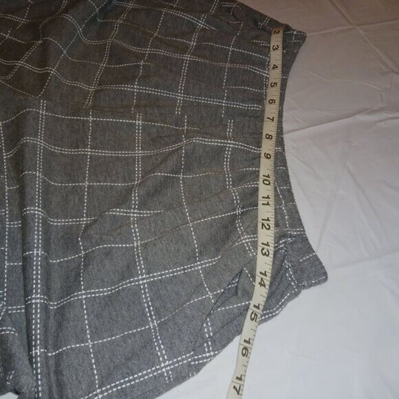 Shein mens window pane gray/white lounge shorts size medium - Picture 5 of 6